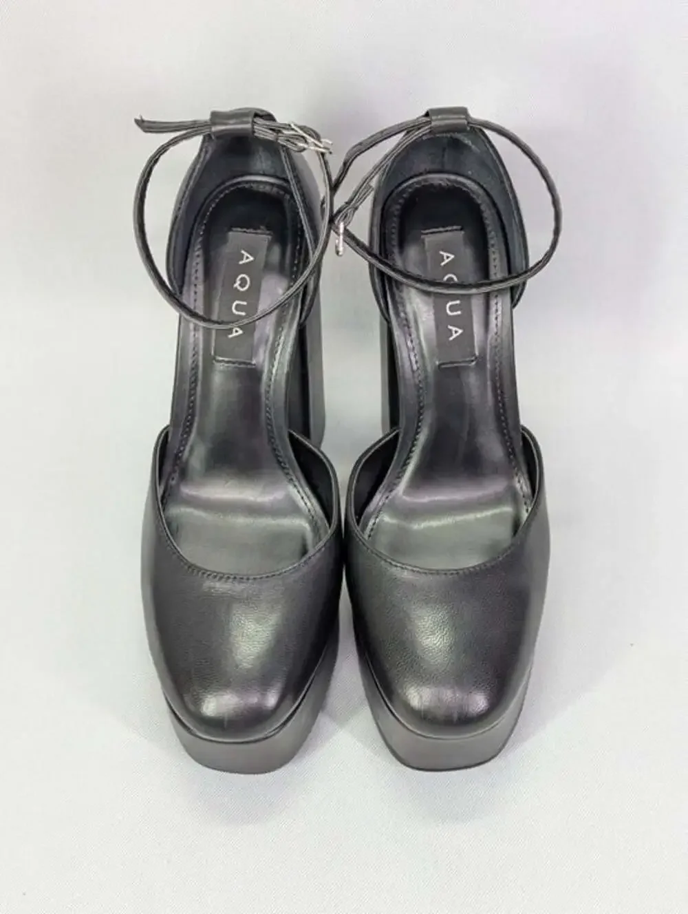 Aqua Lisa Women's Black Ankle Strap Platform Heels Size 7.5 (MSRP $138)